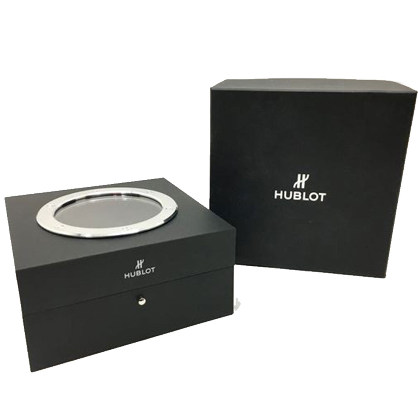 Hublot, 2022 Unworn, Classic Fusion Titanium, 565.NX.1470.RX, box and papers