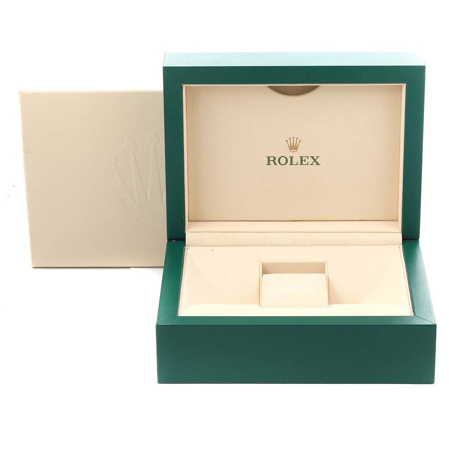 Rolex Submariner Date, 18k Yellow Gold, 41mm, Ref# 126618ln-0002