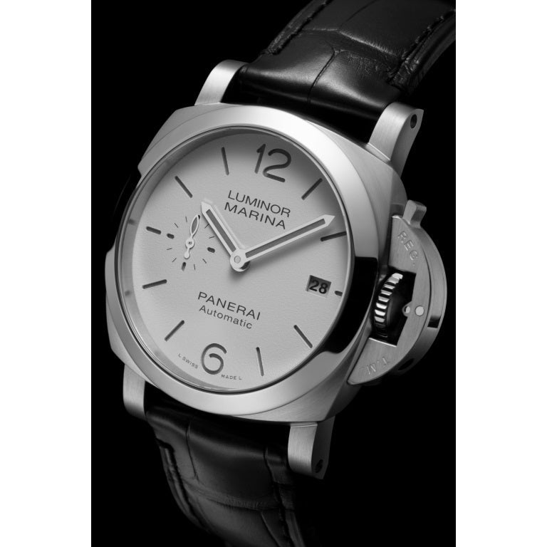 Panerai Luminor Quaranta Ref# PAM01371