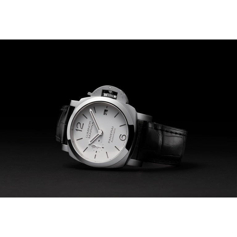 Panerai Luminor Quaranta Ref# PAM01371
