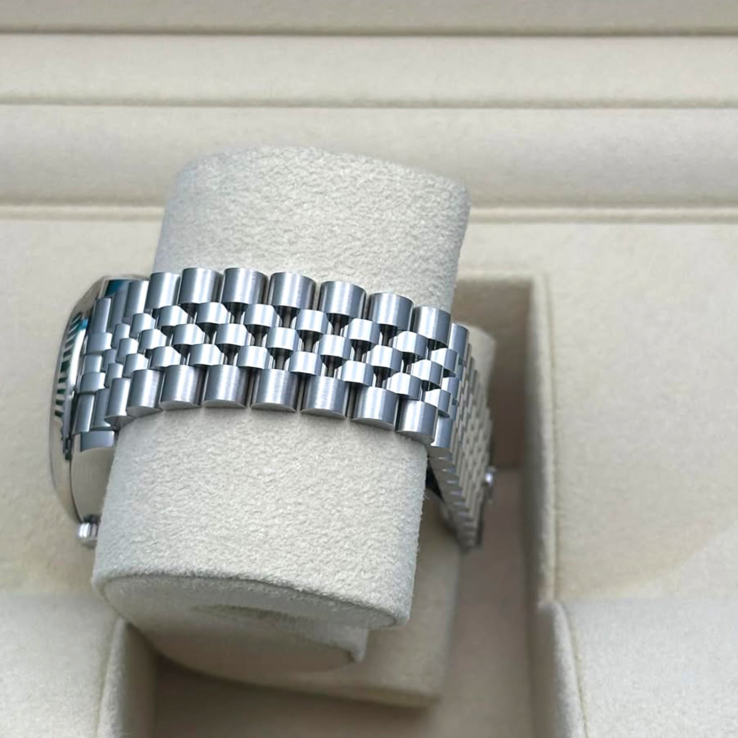 Rolex Datejust 31mm, Oystersteel and 18k White Gold and Diamonds, Ref# 278274-0036