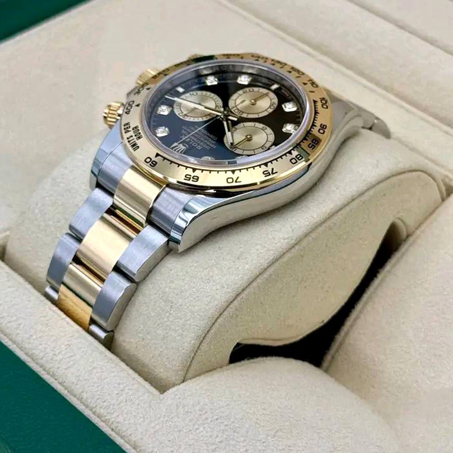 Rolex Cosmograph Daytona 40mm, Oystersteel and 18k Yellow Gold, Ref# 126503-0002
