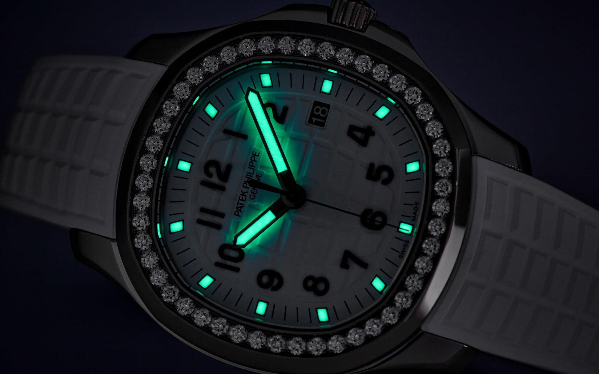 Patek Philippe Aquanaut Luce, Stainless Steel, 38,8mm, Ref# 5267/200A-010