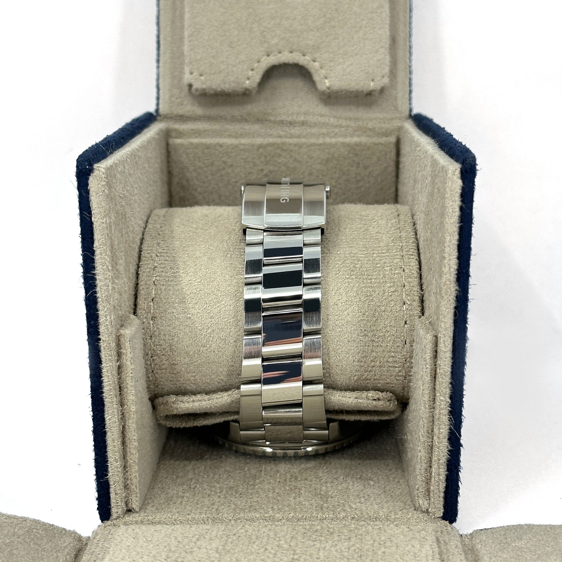 Breitling Superocean Automatic Ref# A17375E71C1A1, box and papers