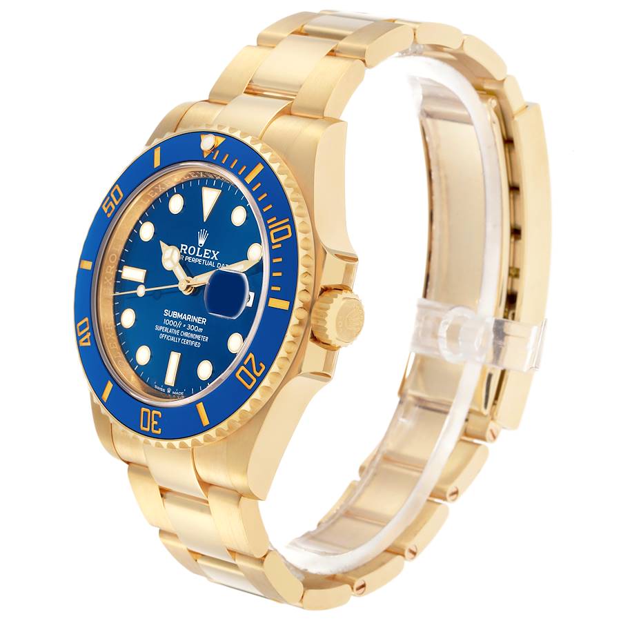 Rolex Submariner Date, 18k Yellow Gold, 41mm, Ref# 126618lb-0002