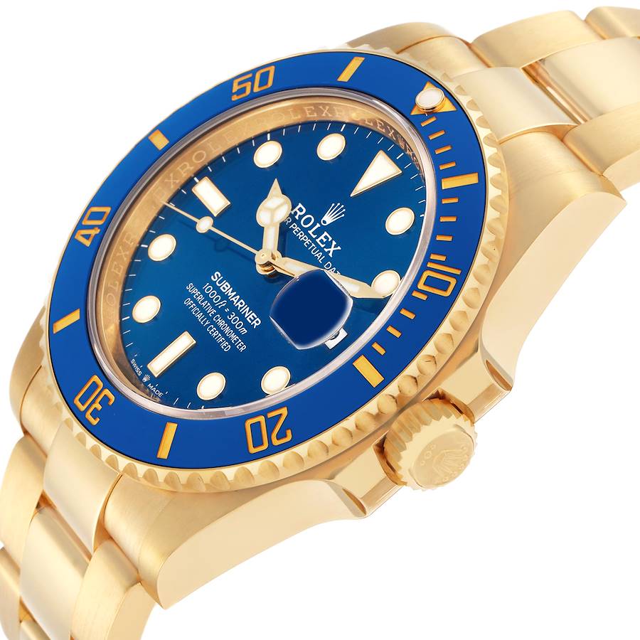 Rolex Submariner Date, 18k Yellow Gold, 41mm, Ref# 126618lb-0002