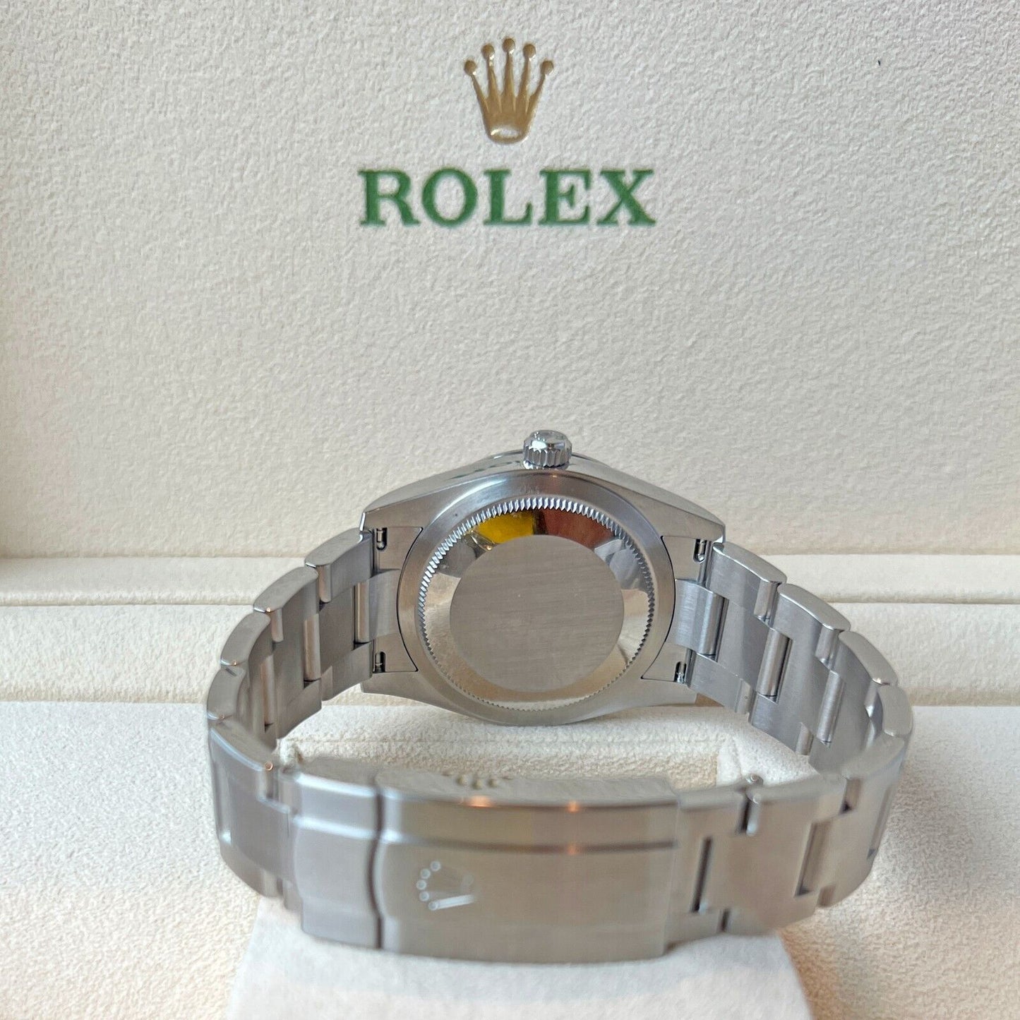 Rolex, Oyster Perpetual Ladies, Pink Dial, 34mm, Oystersteel, Ref# 124200-0004