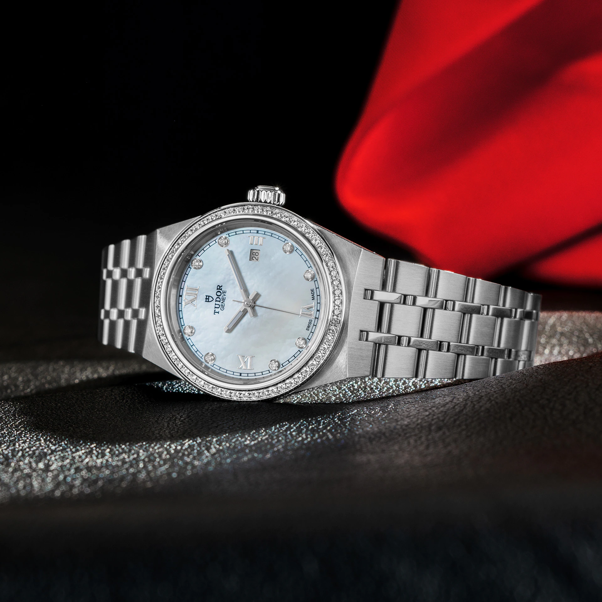 Tudor Royal, Stainless Steel and Diamond-set dial with Diamond-set bezel, 28mm, Ref# M28320-0001