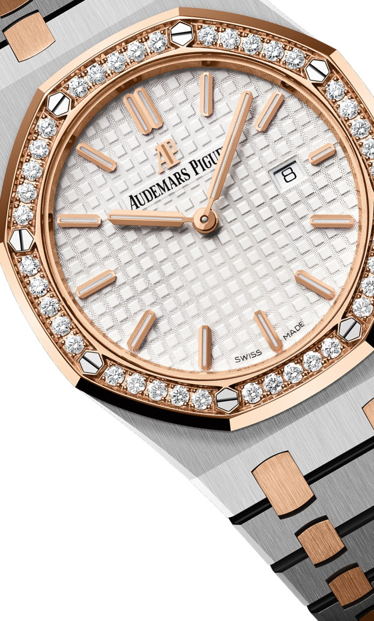 Audemars Piguet Royal Oak QUARTZ Ref# 67651SR.ZZ.1261SR.01